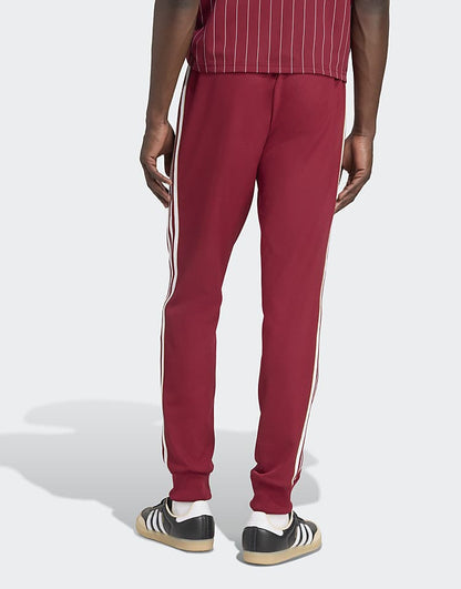 https://images.asos-media.com/products/adidas-originals-arsenal-terrace-icons-track-pants-in-team-coll-burgundy-2/209558079-3?$n_750w$&wid=750&fit=constrain