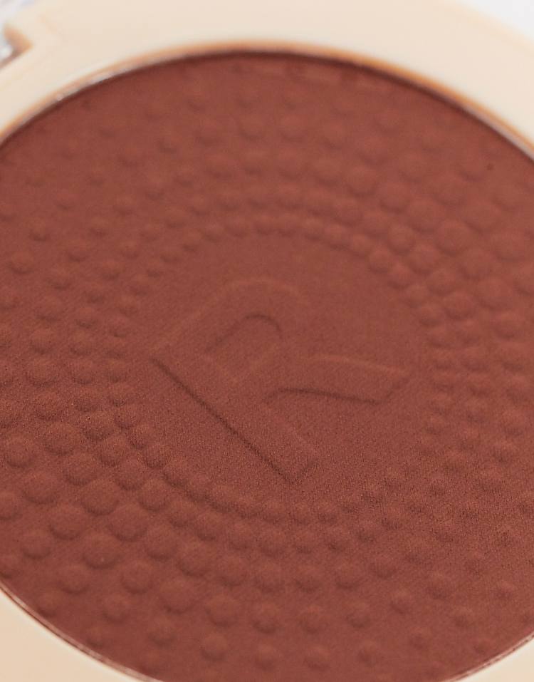 https://images.asos-media.com/products/revolution-mega-bronzer-dark/20971787-2?$n_750w$&wid=750&fit=constrain