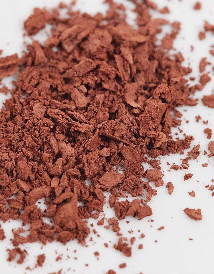 https://images.asos-media.com/products/revolution-mega-bronzer-medium/20971805-3?$n_750w$&wid=750&fit=constrain