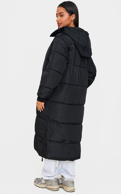 https://cdn-img.prettylittlething.com/2/9/5/c/295c3d6bfa599fd85175014da10c9964329452c0_cnj4386_2.jpg