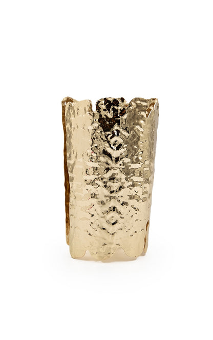 https://cdn-img.prettylittlething.com/3/5/6/4/3564e53b400aa67cbfed6d4d3c098443405d433d_CNN1131_3_gold_hammered_textured_large_cuff.jpg