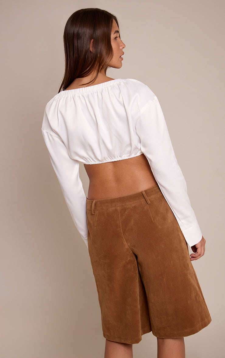 https://cdn-img.prettylittlething.com/3/8/d/4/38d4894a2e4e246a6edcd05e7ba48abfe45ecdcc_CLZ9595_2_white_satin_bardot_twist_front_crop_blouse.jpg
