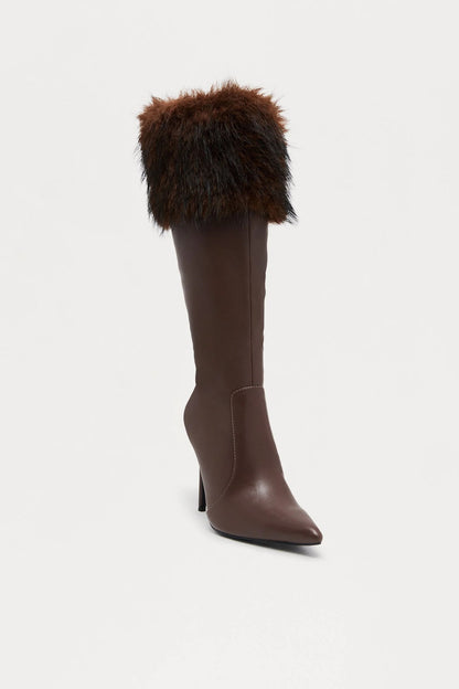 Chic Manchester Faux Fur Trim Boots in Brown - Stylish Winter Footwear