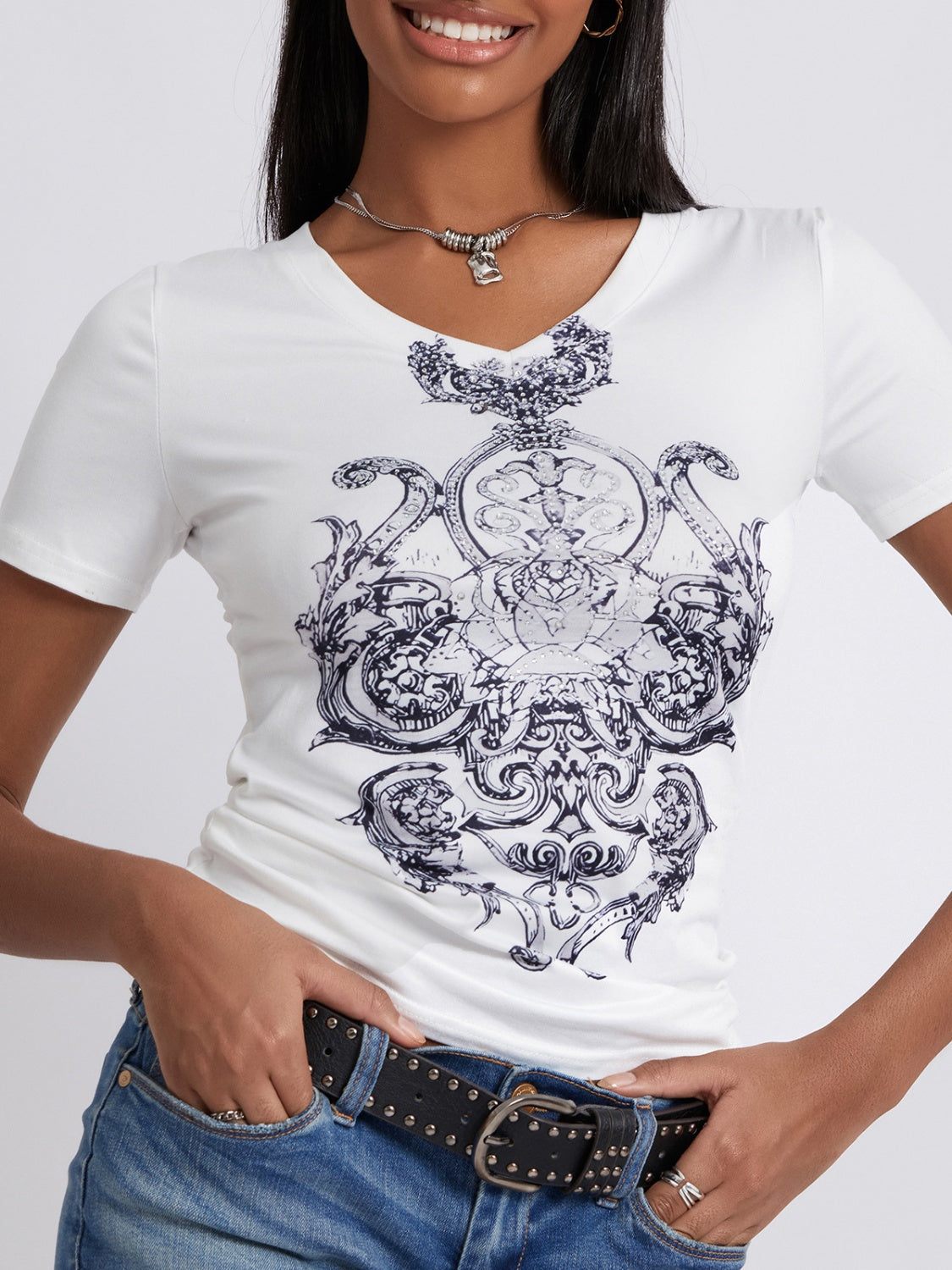 Graphic V-Neck Short Sleeve T-Shirt White / S White / M White / L White / S-White / M-White / L-White / XL-