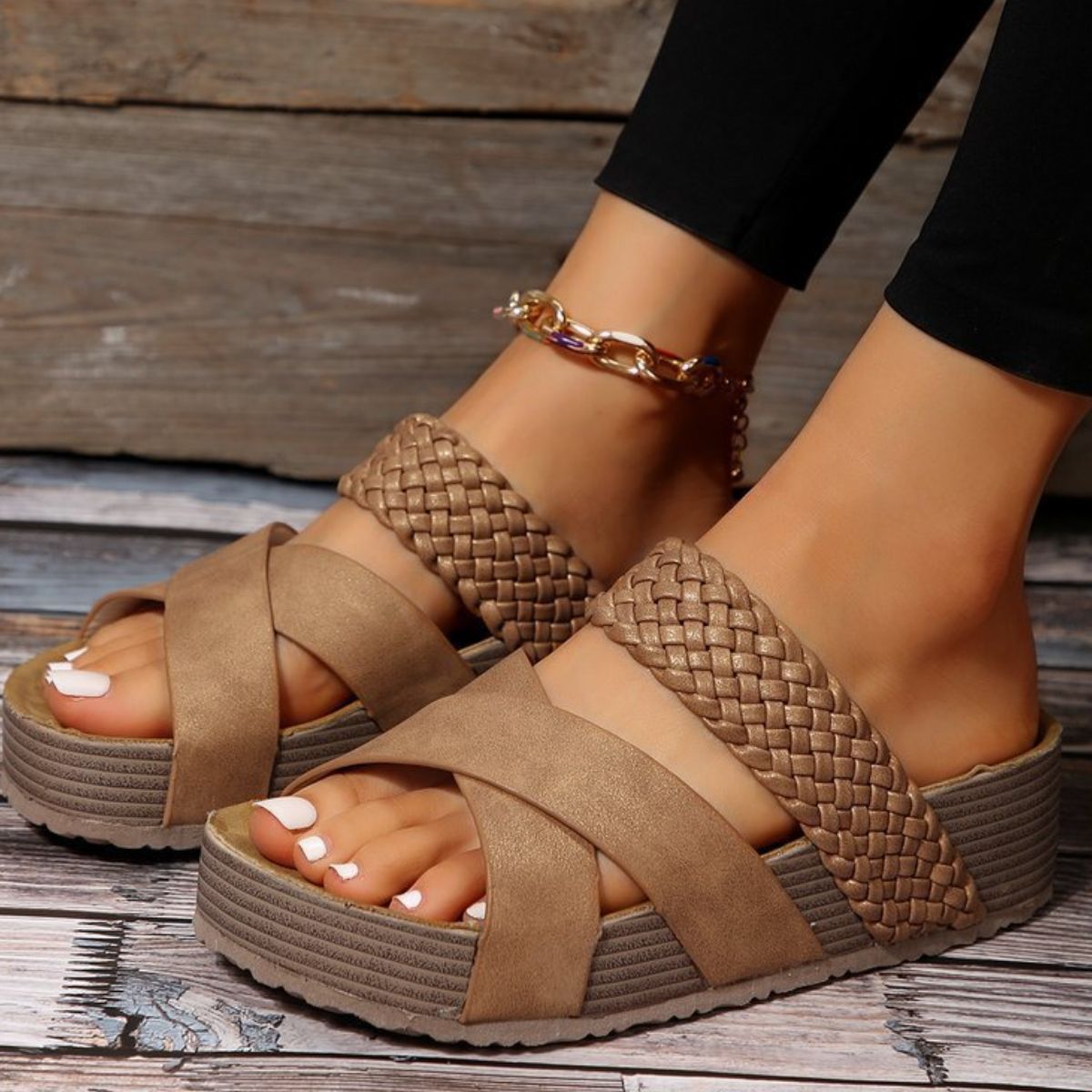 Crisscross Open Toe Platform Sandals Camel