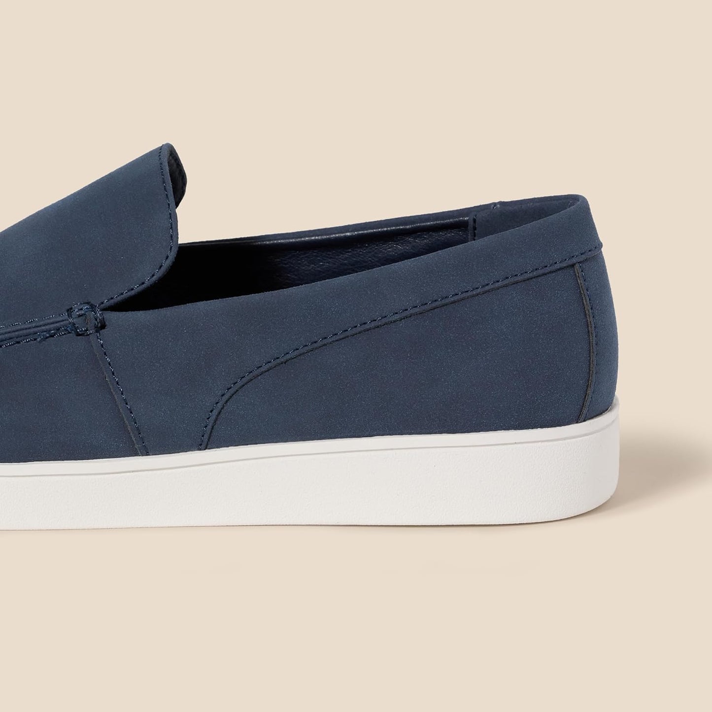 Amazon Essentials Mens Casual Slip-on Loafer Sneakers