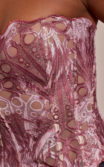 https://cdn-img.prettylittlething.com/7/f/9/0/7f905fb7fbeda7948bb86859fa71be83f57266db_CNO2502_4_brown_multi_print_textured_sheer_floral_lace_corset.jpg