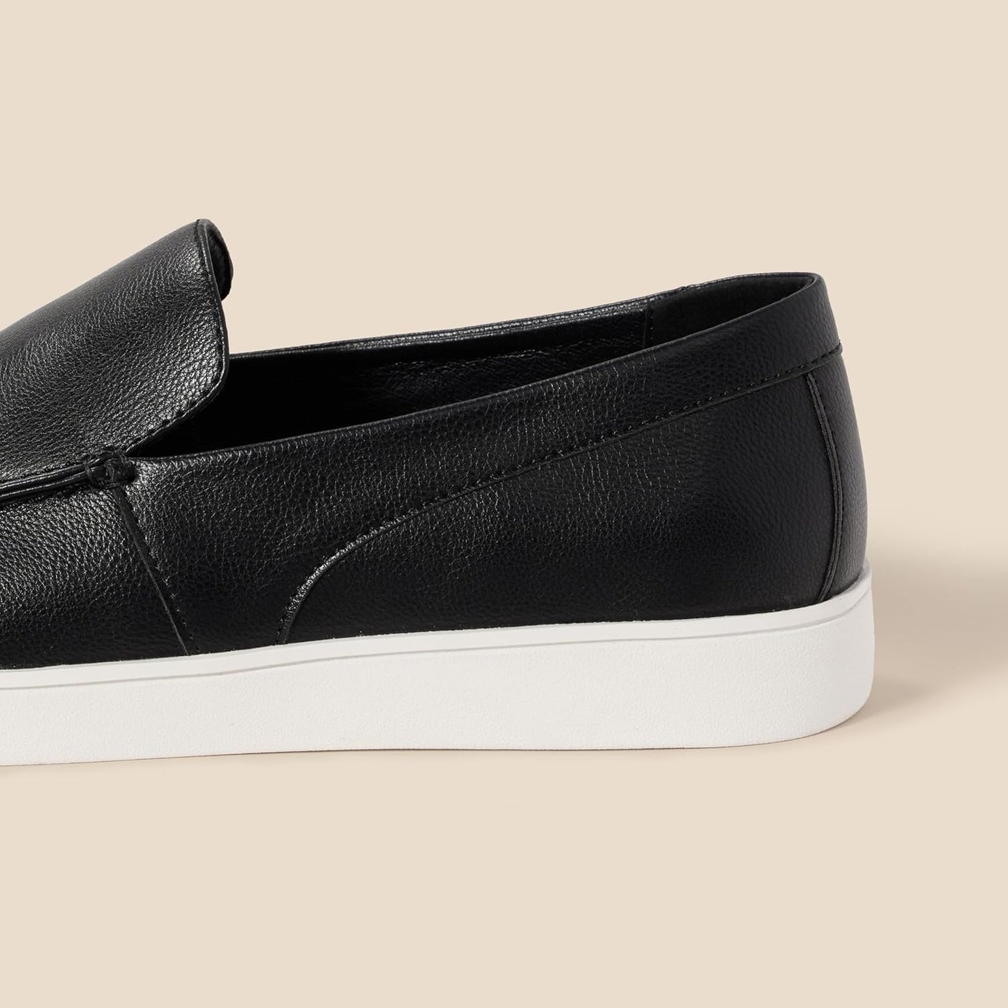 Amazon Essentials Mens Casual Slip-on Loafer Sneakers