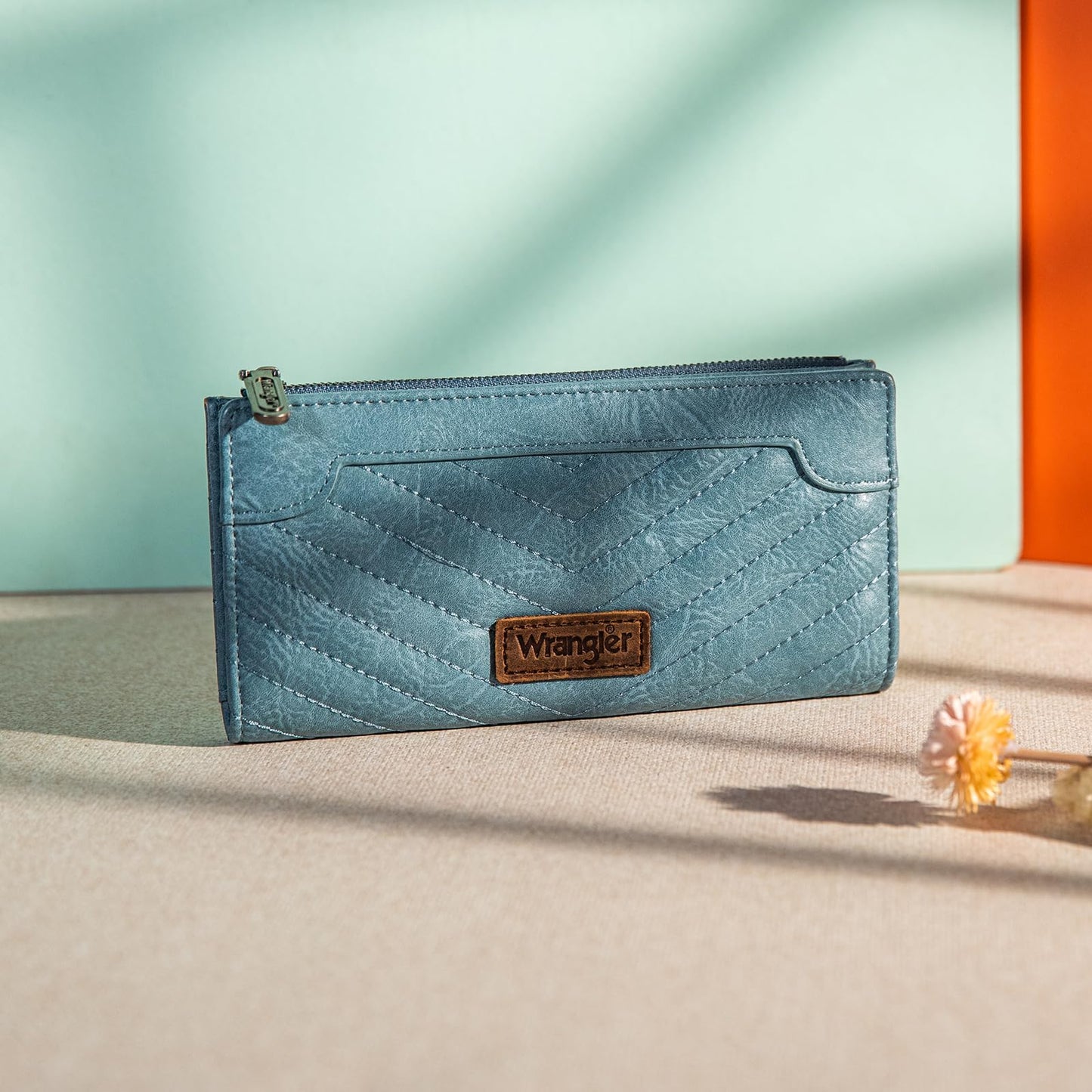 Wrangler Cow Print Wallets Womens Bifold Credit Card Wallet Women's Wallets, Card Cases & Money Organizers Brown Wallet for Women Ladies Female Cash Wallett with Smooth Zipper