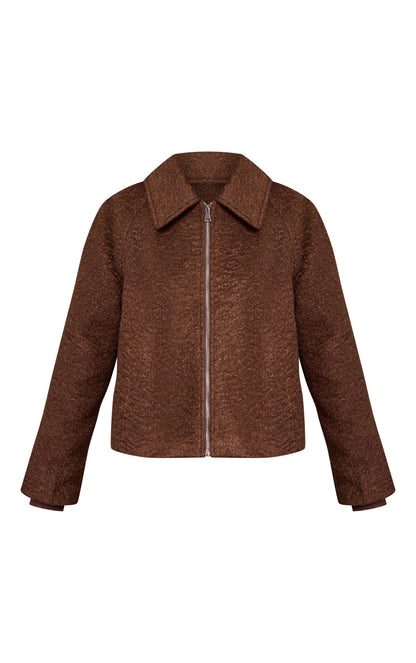 https://cdn-img.prettylittlething.com/8/3/4/6/834625dfdef7bb3f03e4aa4ccbd005cf18c7e8db_CNN8436_5_chocolate_boucle_zip_up_jacket.jpg