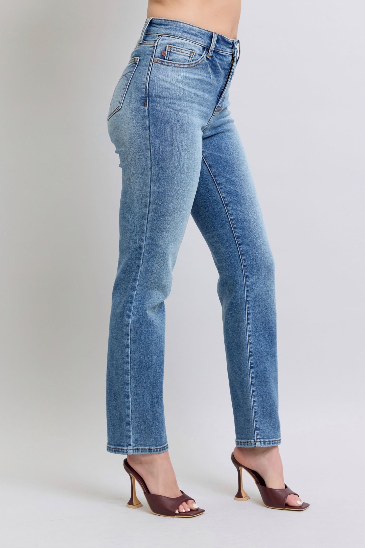 Judy Blue Full Size Run Vintage Wash Thermal Straight Jeans