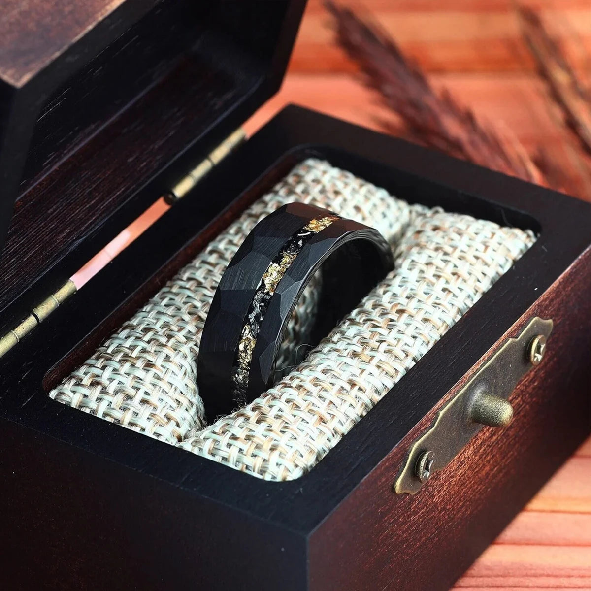 Mens 8MM Blcak Meteorite tungsten carbide ring fashion jewelry Men's wedding bands engagement Promise rings Comfort Fit Gifts