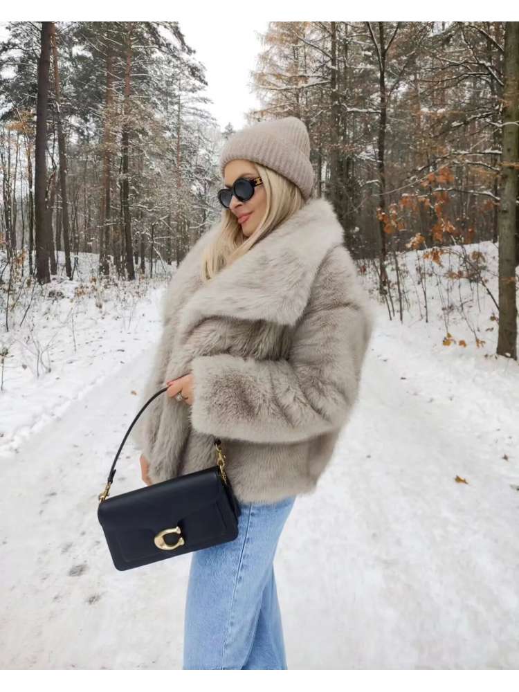 https://imgs3.wholesale7.net/jxc/images/202411/28/goods_img/_P_20241128112002341_814.jpeg