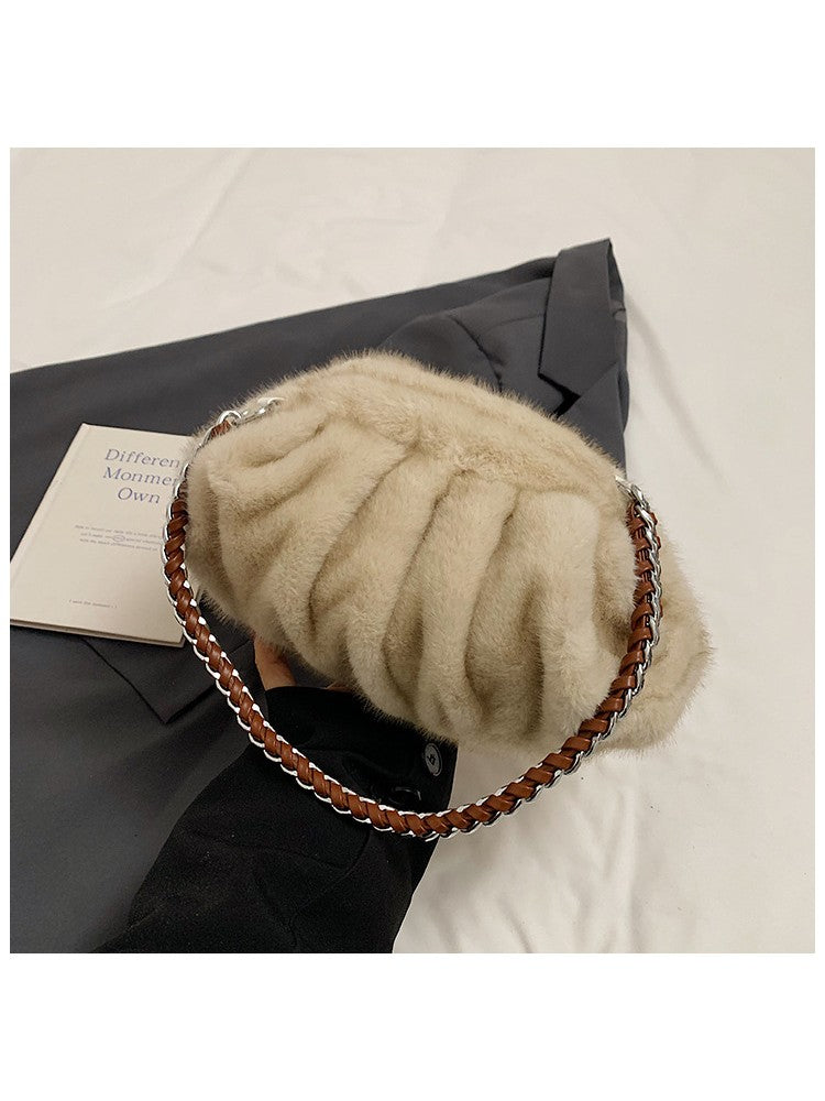 https://imgs3.wholesale7.net/jxc/images/202412/16/goods_img/_P_20241216112808785_515.jpeg