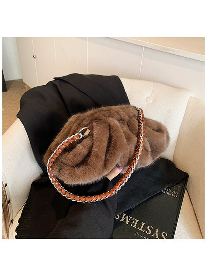 https://imgs3.wholesale7.net/jxc/images/202412/16/goods_img/_P_20241216112814098_510.jpeg
