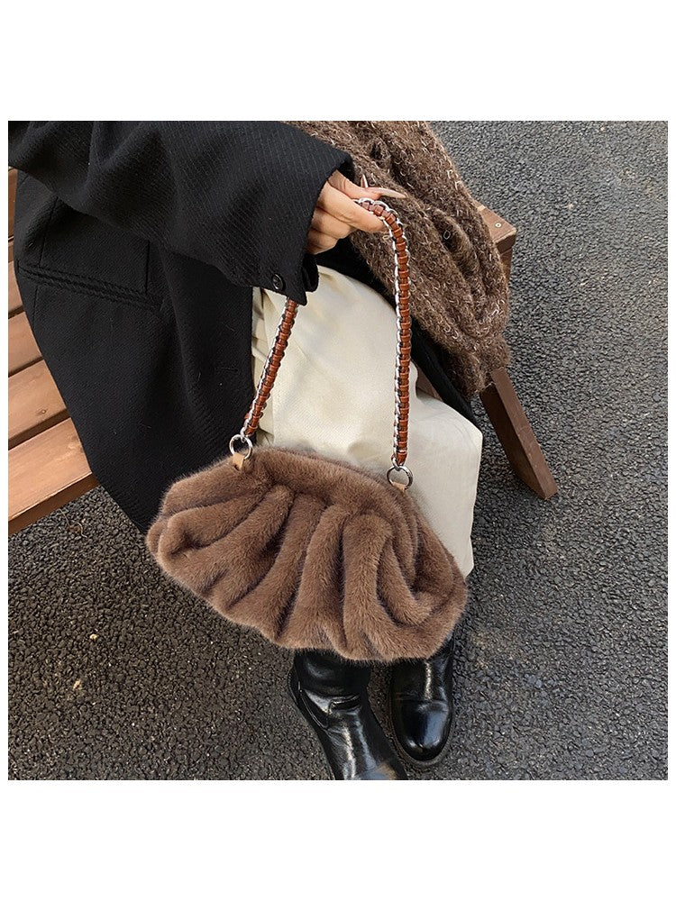 https://imgs3.wholesale7.net/jxc/images/202412/16/goods_img/_P_20241216112814612_625.jpeg