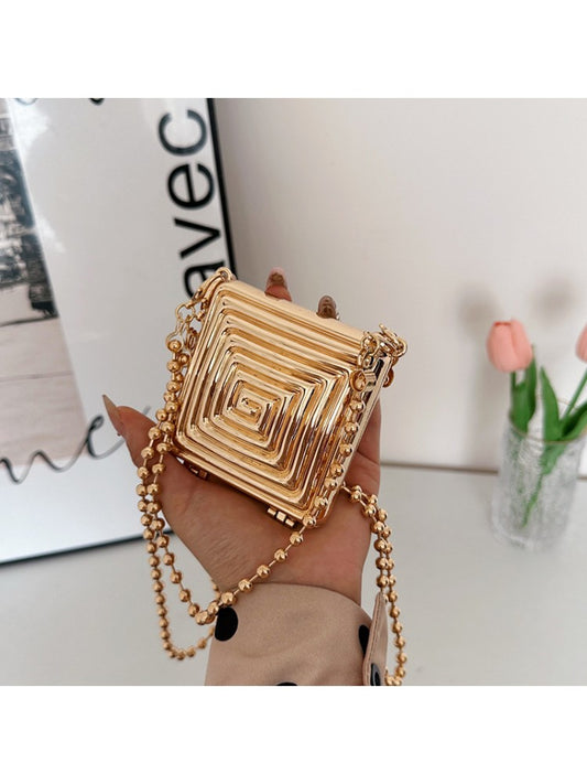 Stylish and Versatile Women's Shoulder Bag - Perfect for Everyday Use Silver / One Size Gold / One Size Silver / One Size-Gold / One Size-