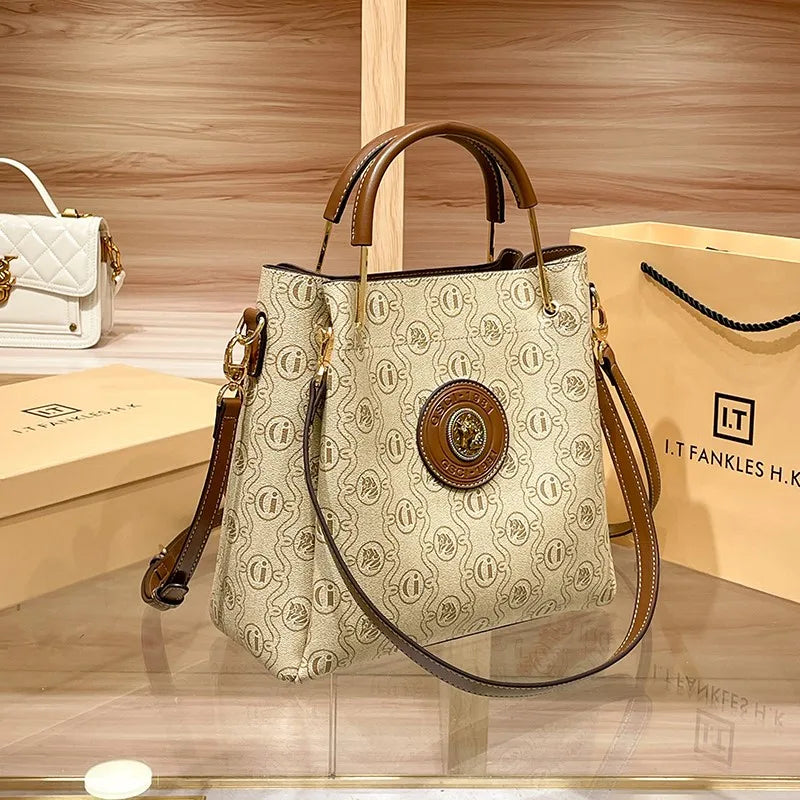 Light luxury brand women's handbag designer's high-quality shoulder bag, fashion