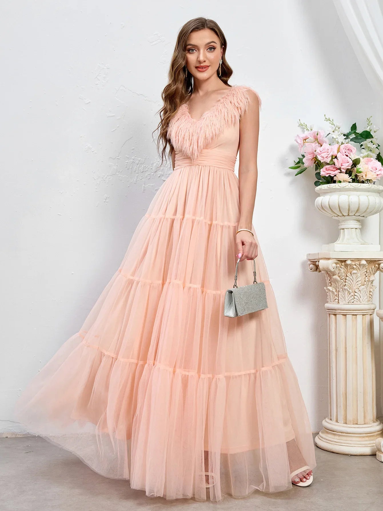 Elegant Wedding Dress Puffy Feather Sleeve Prom Dress Dusty Pink Ruched Backless Long Bridesmaids Gowns