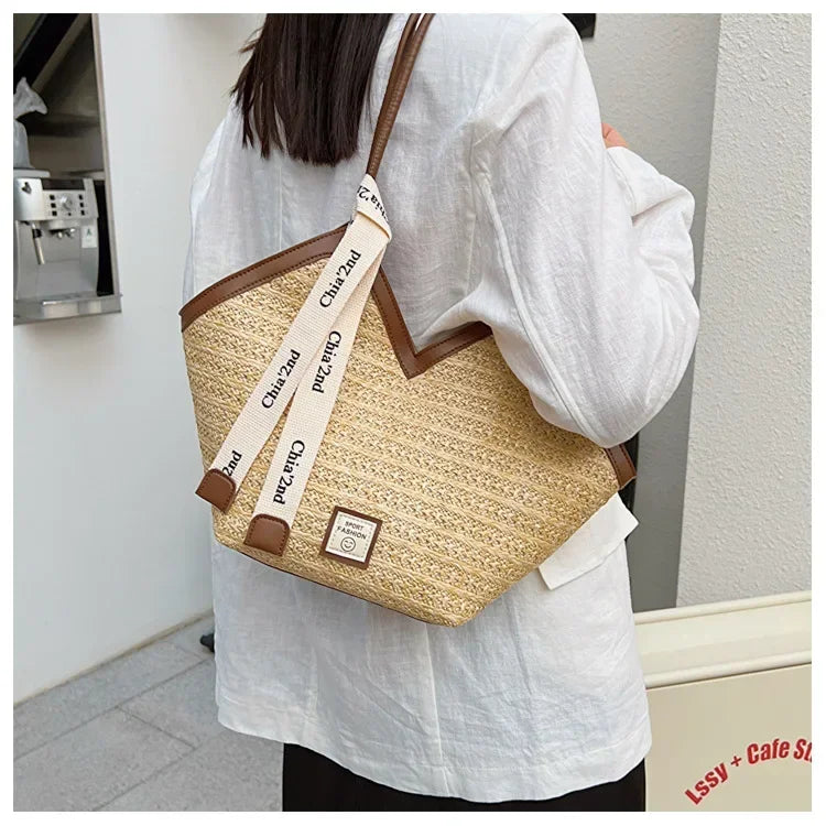 Straw Beach Bag Vintage Handmade Woven Shoulder Bag Raffia circle Rattan bag Bohemian