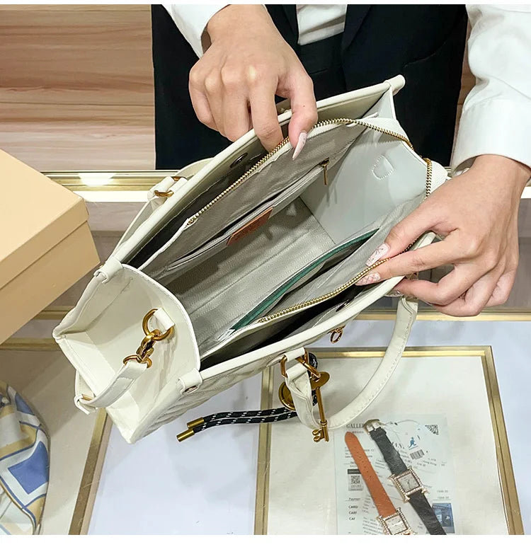 Light luxury brand hand-held large capacity tote bag diamond grid single shoulder diagonal cross bag