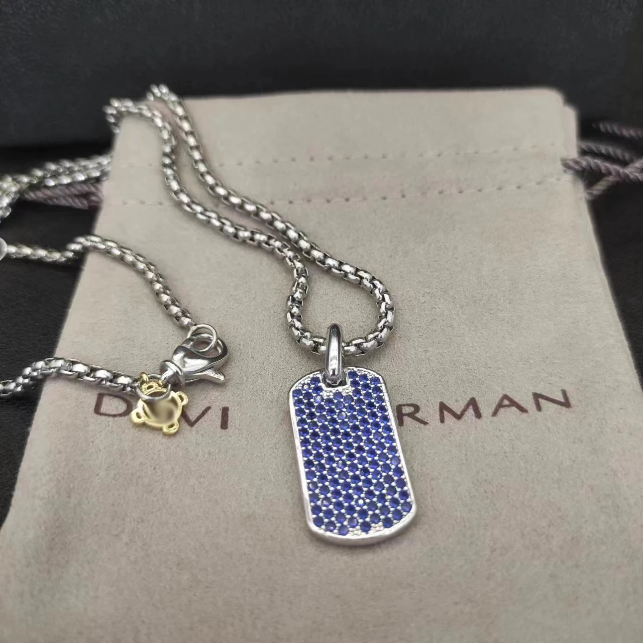 2025 New DY Classic Pendant Necklaces Elegant Versatile Designs for Suitable for Both Men and Women