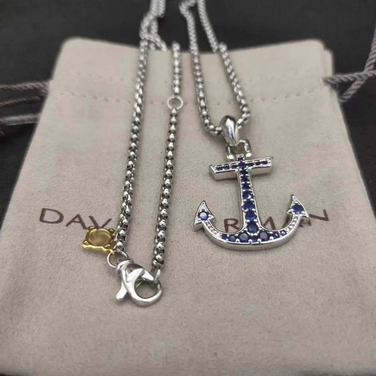 2025 New DY Classic Pendant Necklaces Elegant Versatile Designs for Suitable for Both Men and Women