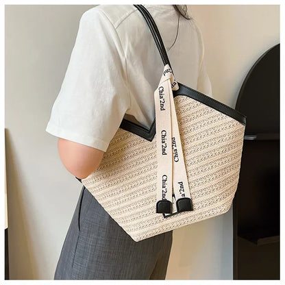 Straw Beach Bag Vintage Handmade Woven Shoulder Bag Raffia circle Rattan bag Bohemian