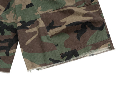 Silhouette Camouflage Cargo Cropped Shorts for Men Wide Leg Patchwork Baggy Over Knee Pants