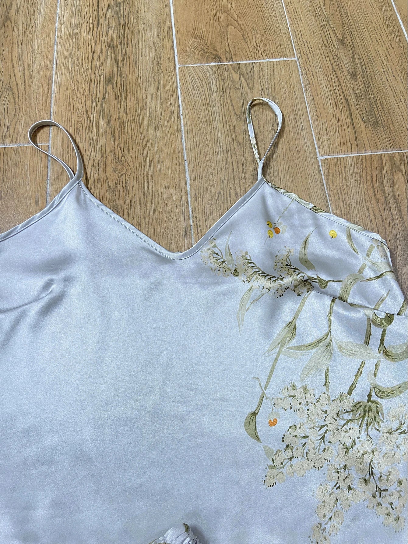 Elegant Floral Print Cami Tops   Ruffle Hem Shorts Pajama Set  Women's Sleepwear