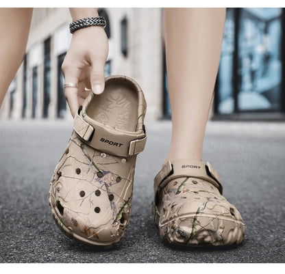 Men Slippers High Quality Anti-Slip Garden Shoes Lightweight Fashion Casual Sandals