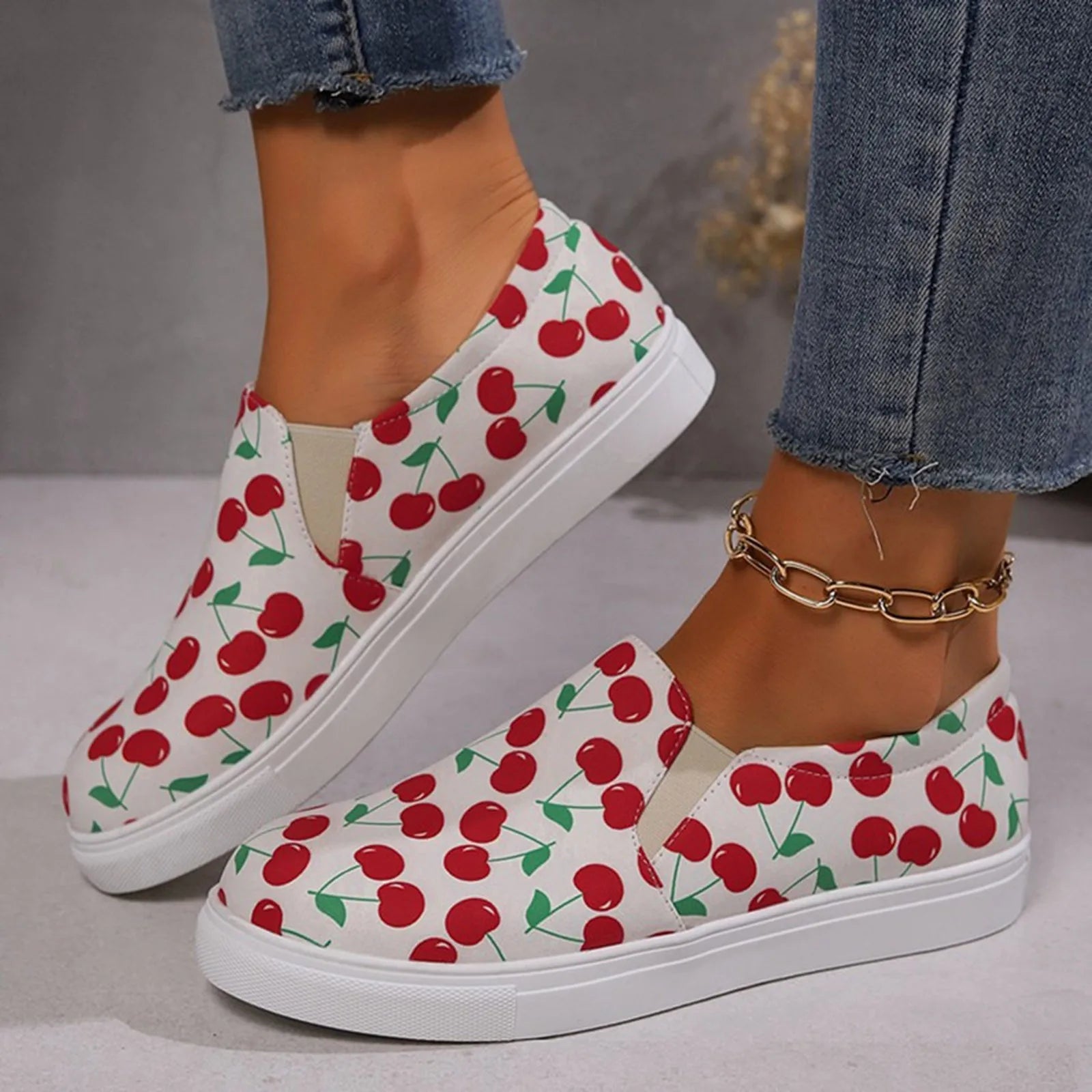 Ladies' Flat Casual Sports Shoes Cherry Printed Wide Width Close Fitting Black / 36 / United States White / 36 / United States 