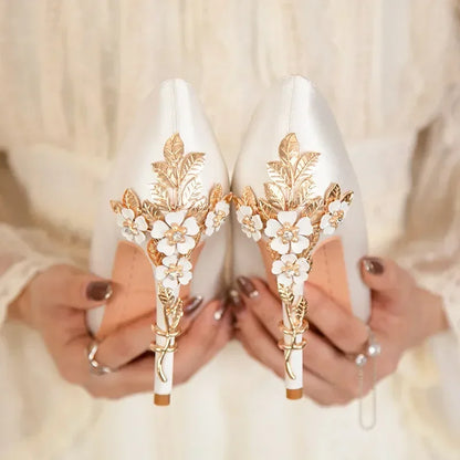 Women's Metal Flowers Stiletto High-heel Shoes Female  Light Luxury Wedding Shoes Pointed Toe