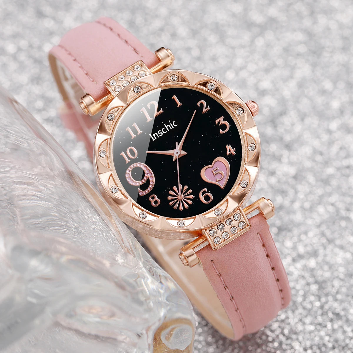 6PCS/Set Fashion Heart Dial Women's Watch Casual Leather Band Analog Quartz Watch Leaf Bracelets Set（Without Box）