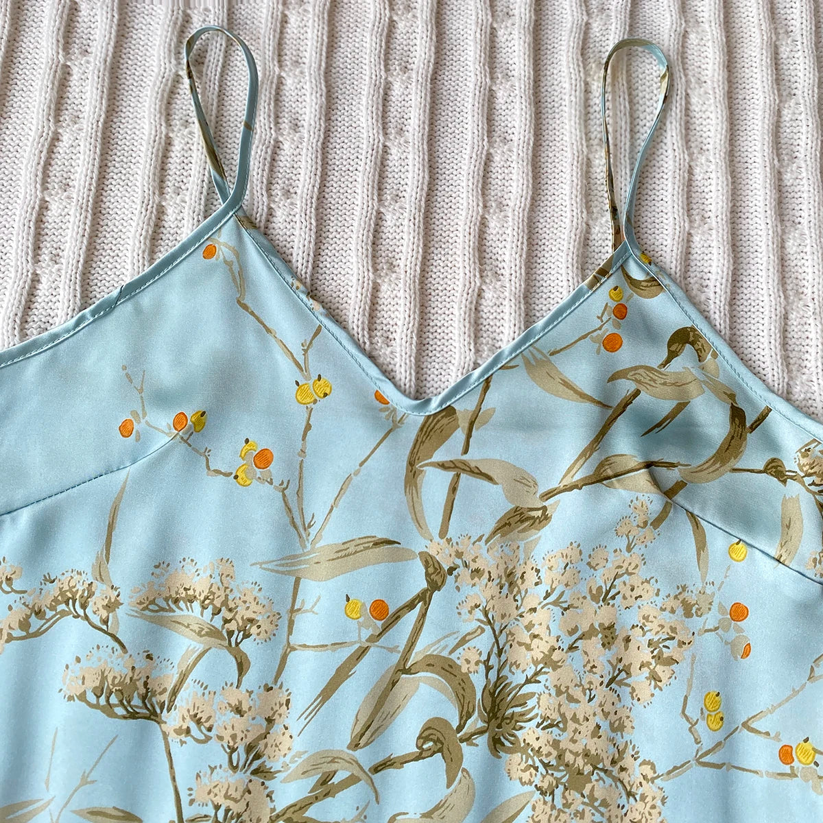 Elegant Floral Print Cami Tops   Ruffle Hem Shorts Pajama Set  Women's Sleepwear