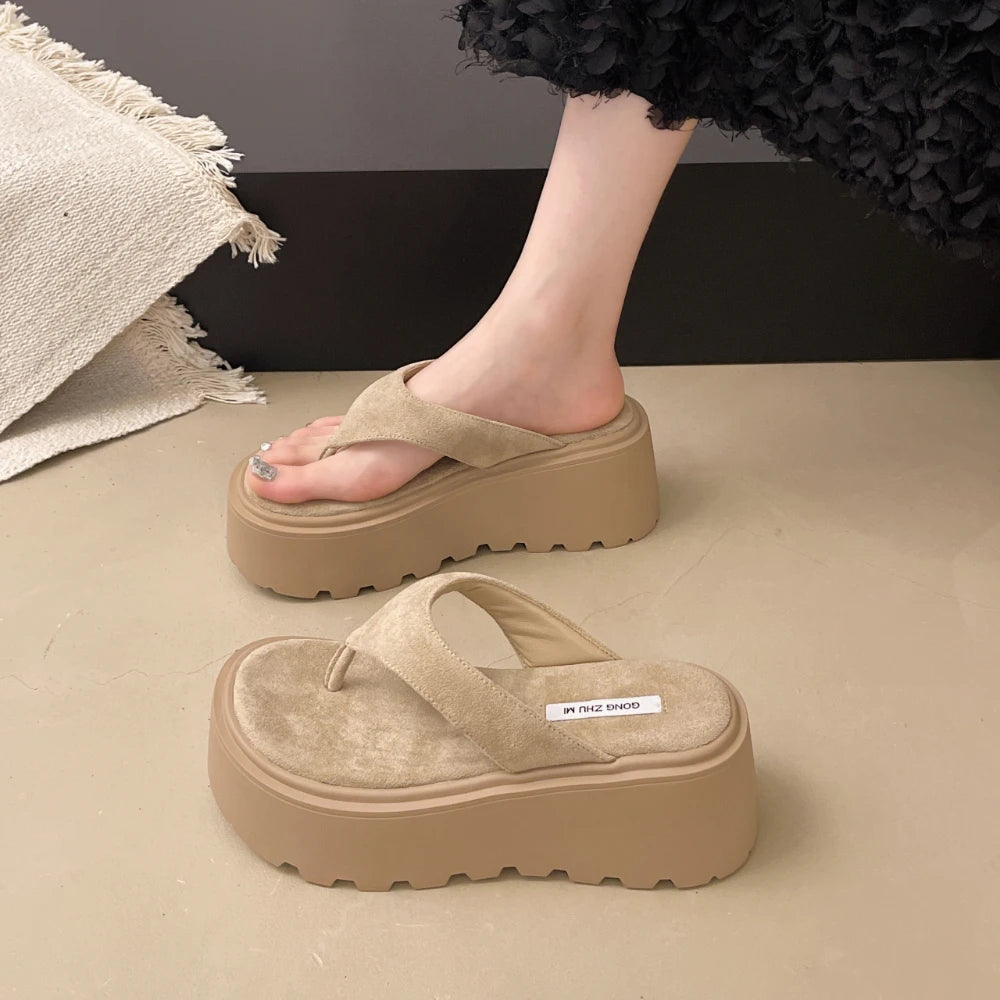 Thick Bottom Flip Flops Outdoor High Waist Seaside Beach Leisure Flip Flops Suede