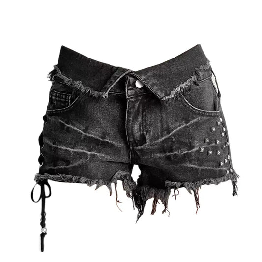Women's Black Gothic Rivet Cargo Denim Shorts Y2K Harajuku High Street Aesthetic Sexy 2000S Style Vintage Denim Shorts Clothing