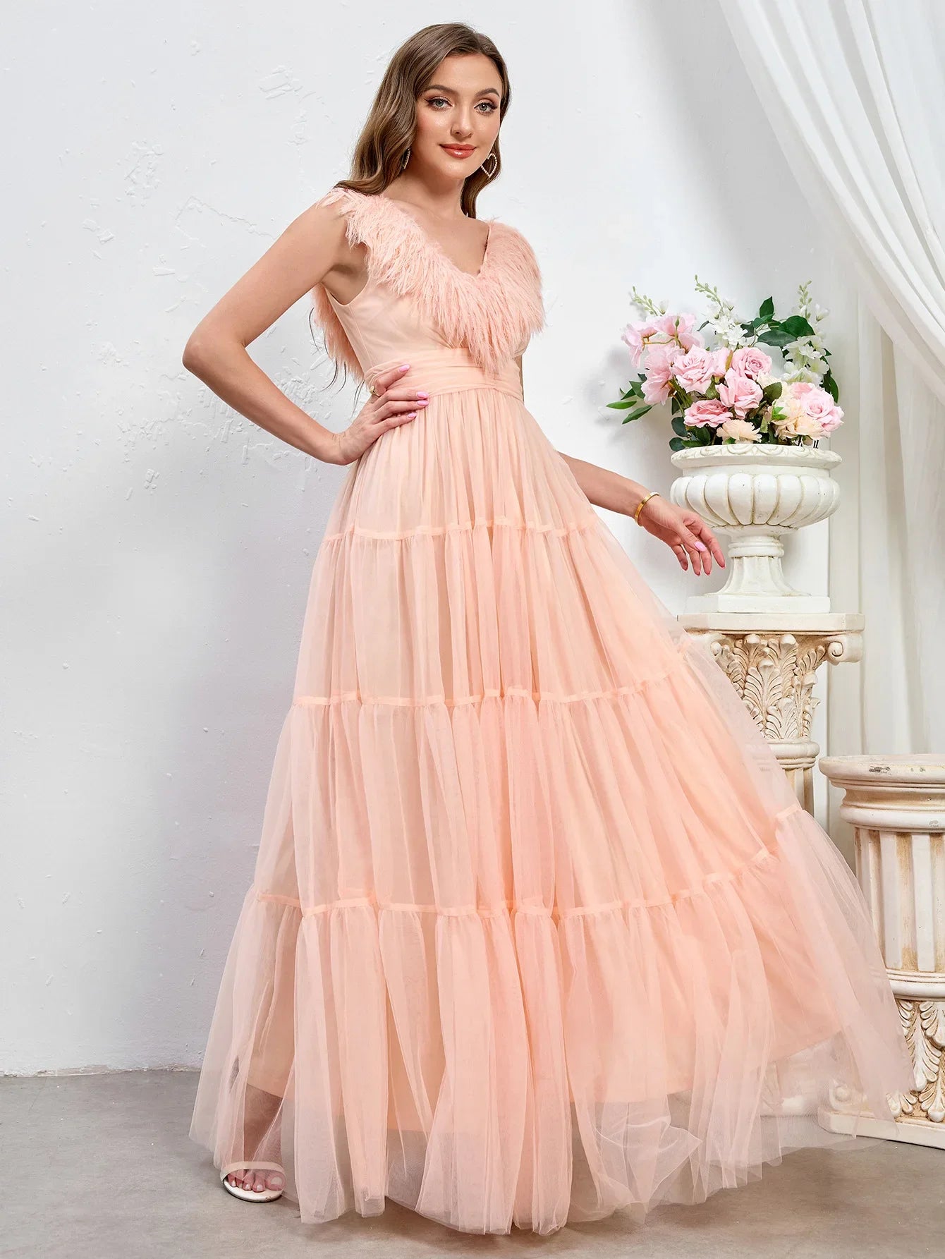 Elegant Wedding Dress Puffy Feather Sleeve Prom Dress Dusty Pink Ruched Backless Long Bridesmaids Gowns