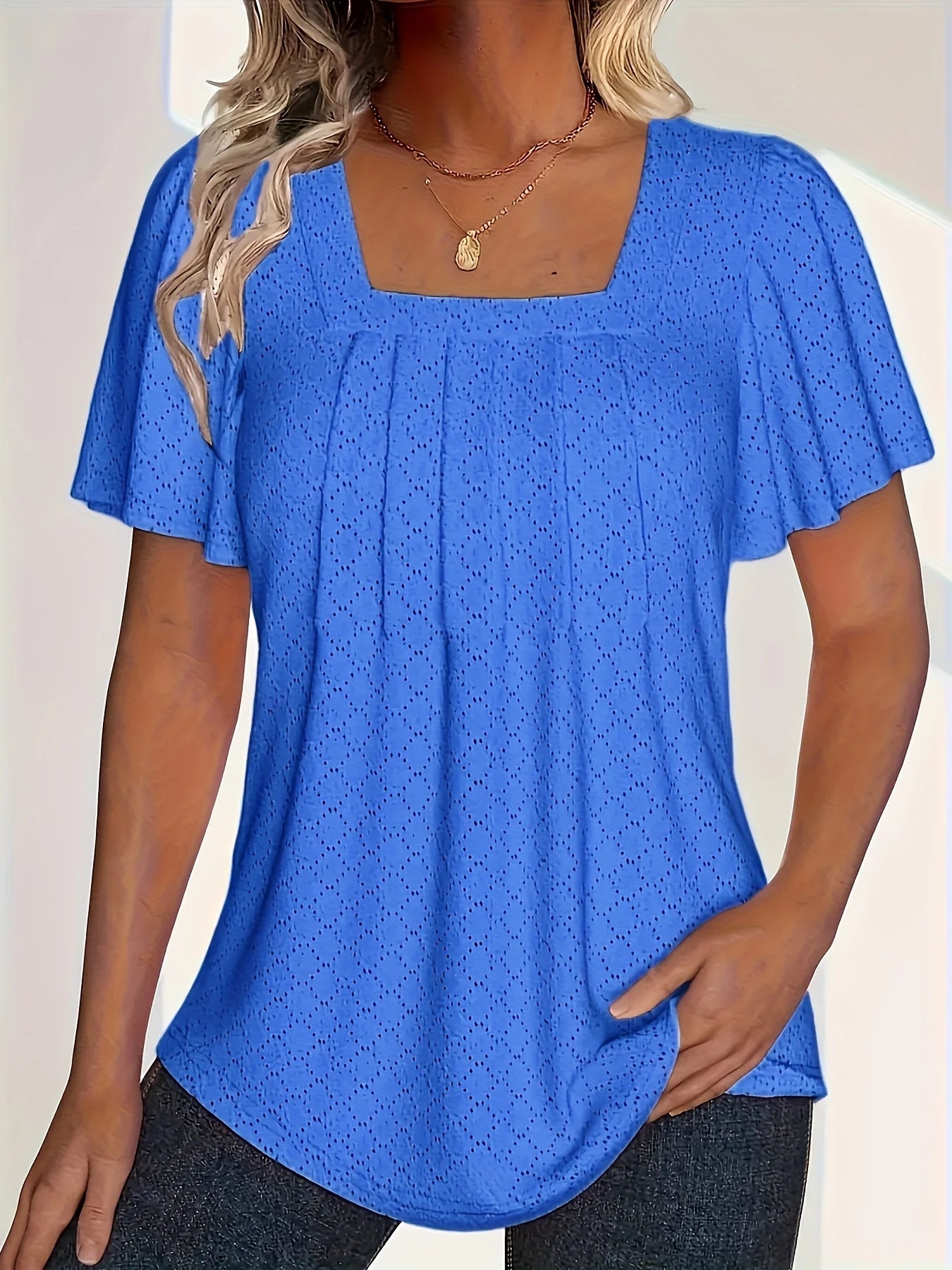 Plus size spring and summer fashionable and elegant hollow tops for women