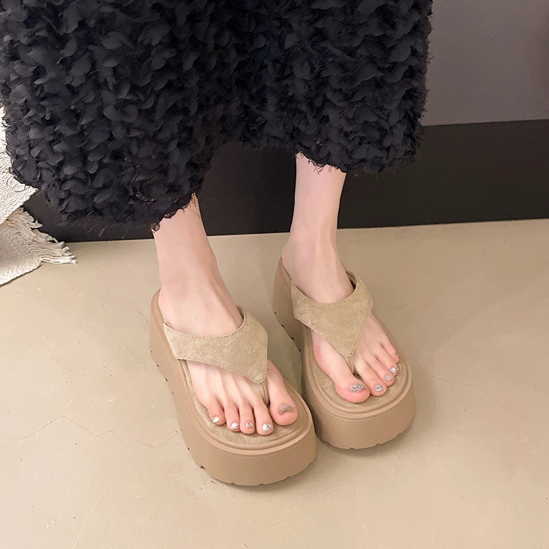Thick Bottom Flip Flops Outdoor High Waist Seaside Beach Leisure Flip Flops Suede