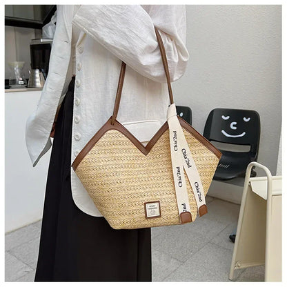 Straw Beach Bag Vintage Handmade Woven Shoulder Bag Raffia circle Rattan bag Bohemian