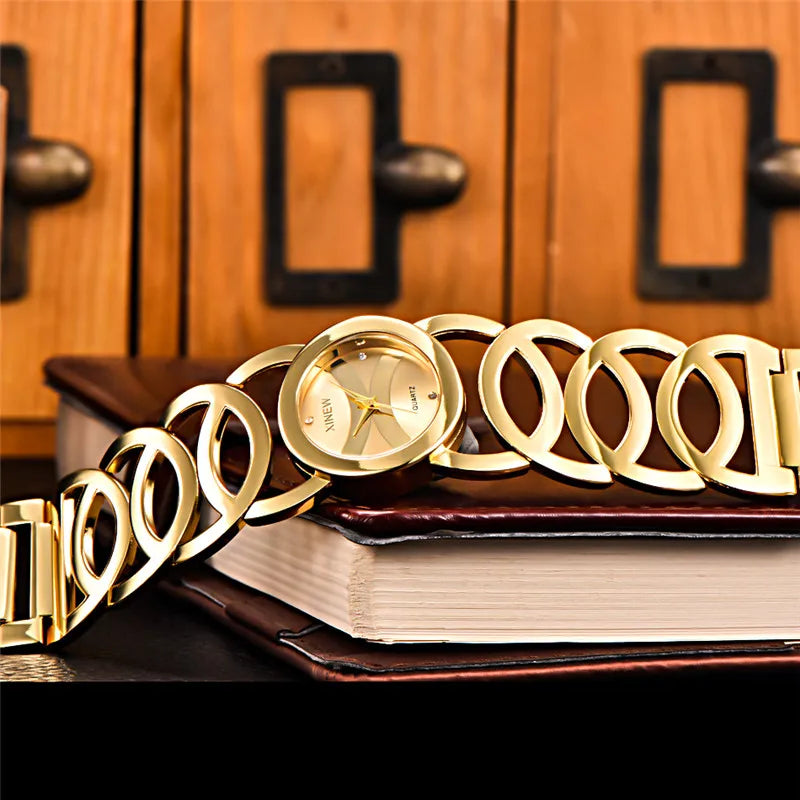 Ladies Casual Golden Luxury Quartz Bracelets Watch