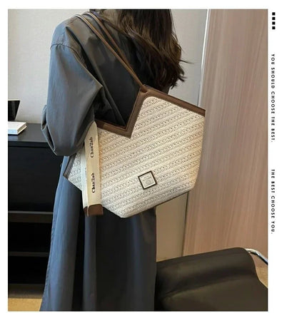 Straw Beach Bag Vintage Handmade Woven Shoulder Bag Raffia circle Rattan bag Bohemian