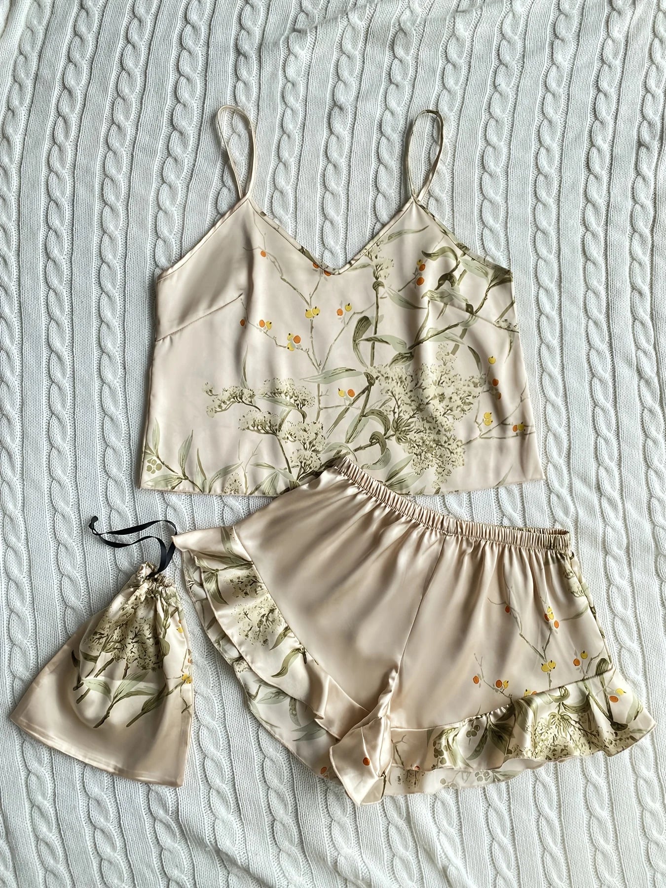 Elegant Floral Print Cami Tops   Ruffle Hem Shorts Pajama Set  Women's Sleepwear