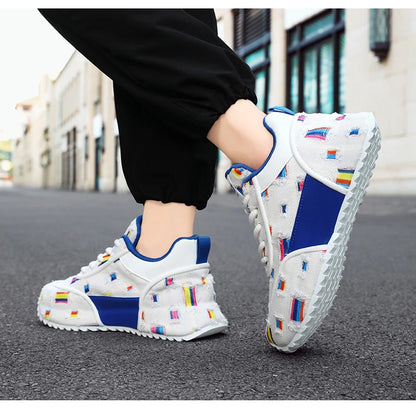 Men's casual, lightweight, breathable, comfortable, fashionable sports shoes