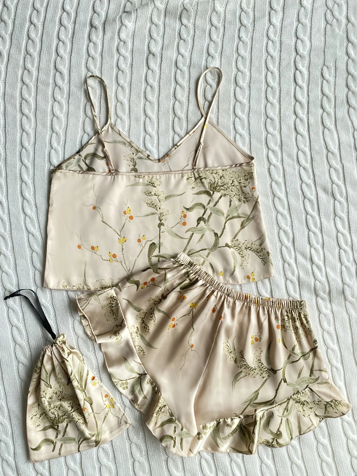 Elegant Floral Print Cami Tops   Ruffle Hem Shorts Pajama Set  Women's Sleepwear
