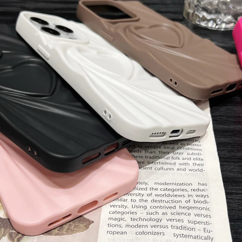 Fashion Fold Wrinkle 3D Love Heart Phone Case For iPhone 13 14 15 Pro Max 16 Plus 11 12 ProMax Soft Matte Silicone Full Cover