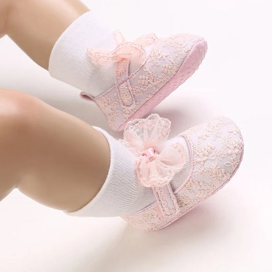 Non-Slip Casual Shoes with Delightful Bowknot Design for Baby Girls 0-18 Months