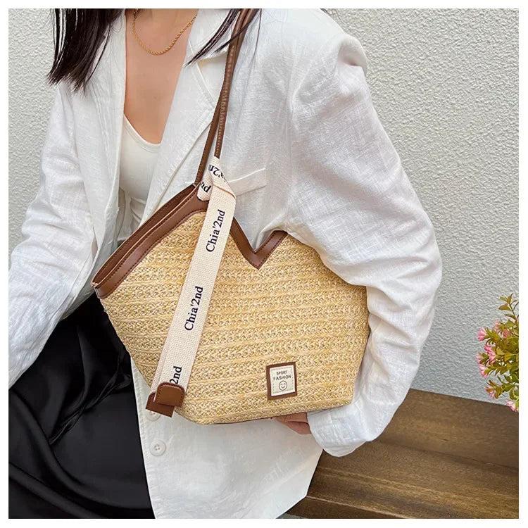 Straw Beach Bag Vintage Handmade Woven Shoulder Bag Raffia circle Rattan bag Bohemian