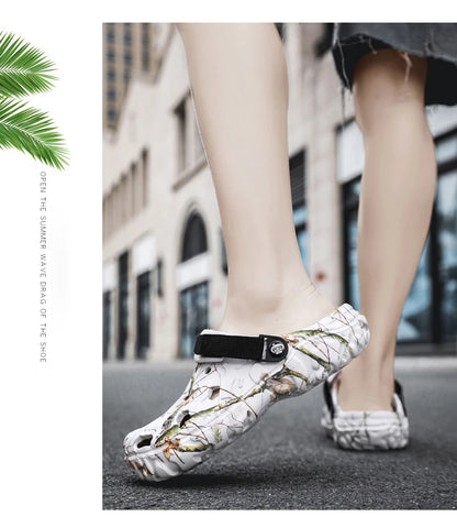 Men Slippers High Quality Anti-Slip Garden Shoes Lightweight Fashion Casual Sandals